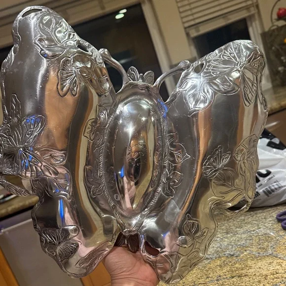 Arthur Court Silver Butterfly Serveware - Picture 5 of 5
